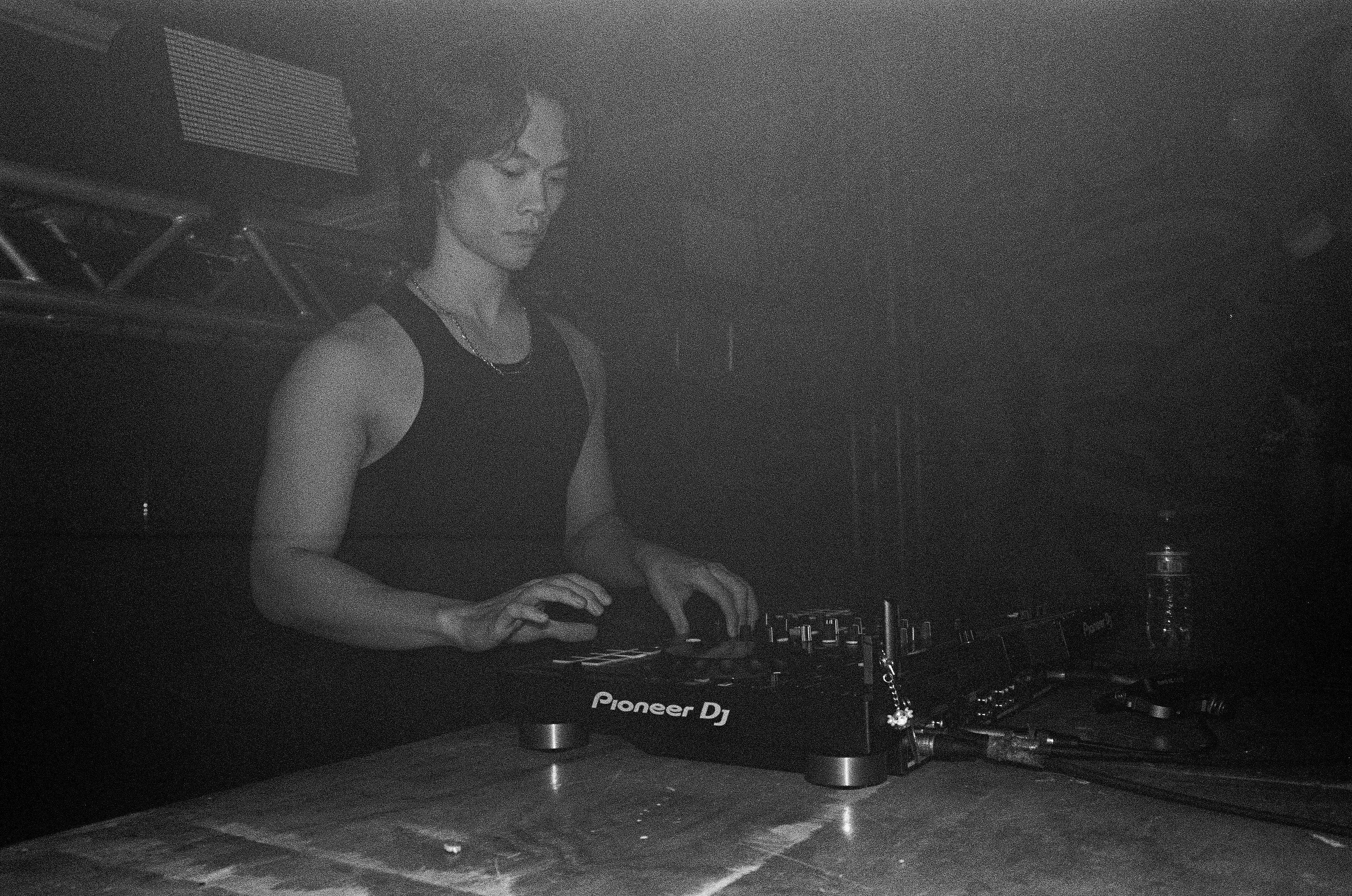 Scan286275